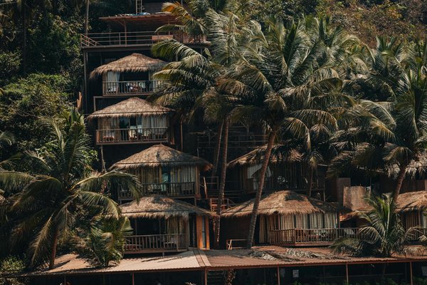 Comment organiser une croisière pour découvrir les traditions textiles au Pérou?